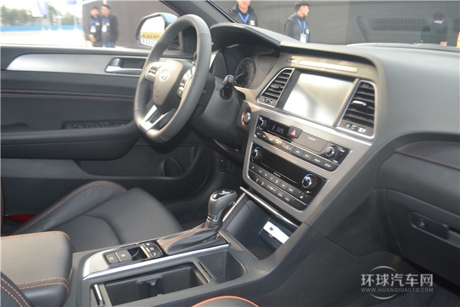 2015款 2.4L TOP旗艦型