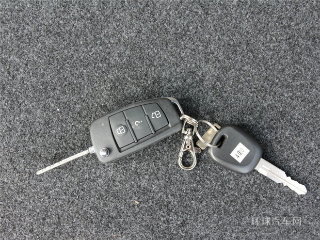 2015款 1.4L 豪華版