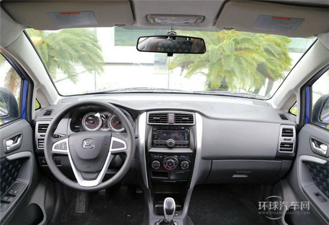 2015款 兩廂 1.4L 手動暢想型