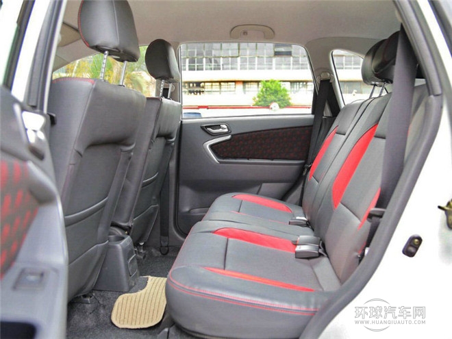 2015款 兩廂 1.4L 手動理想型