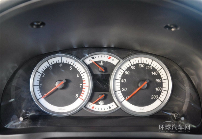 2015款 兩廂 1.4L 手動理想型