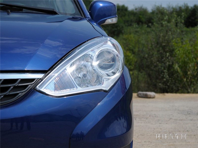 2015款 兩廂 1.5L 自動(dòng)暢想型