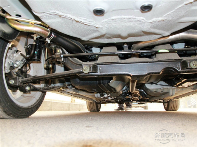 2015款 兩廂 1.5L 自動理想型