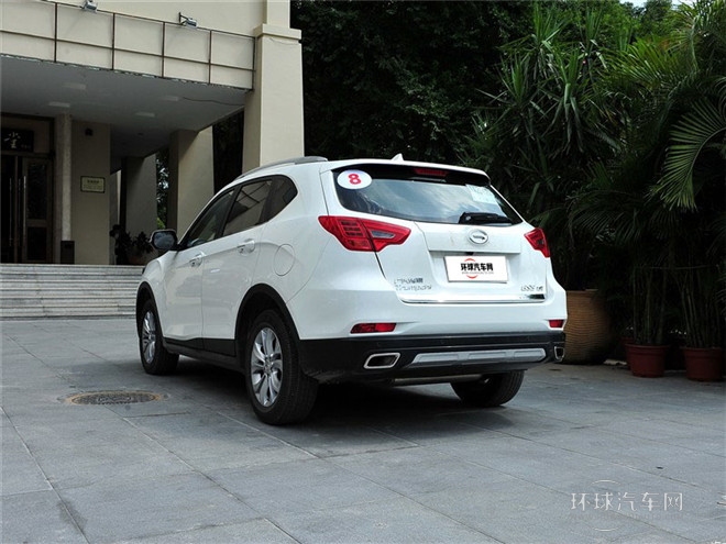 2015款 2.0L 自動兩驅舒適版