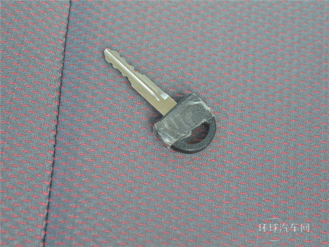 2015款 1.0L 手動實用型