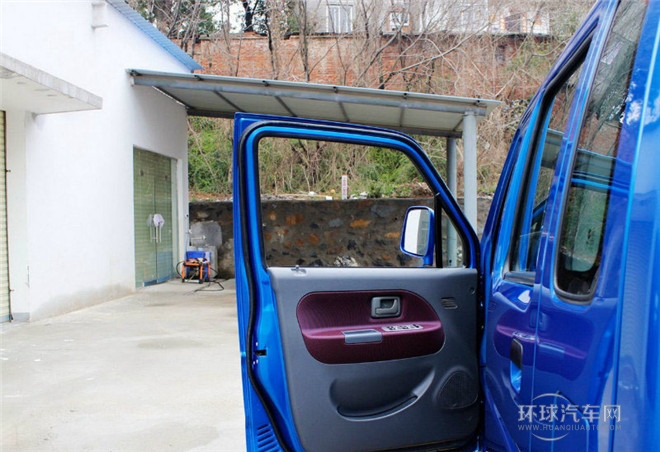 2015款 1.0L 手動實用型