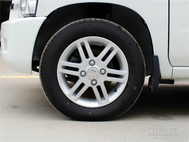 2015款 1.0L 手動(dòng)舒適型