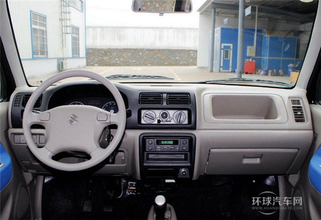 2015款 1.0L 手動(dòng)舒適型