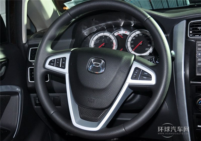 2015款 兩廂 1.5L 自動(dòng)夢(mèng)想型