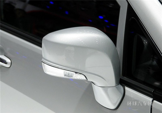 2015款 兩廂 1.5L 自動(dòng)夢(mèng)想型