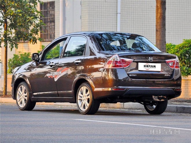 2015款 三廂 1.4L 手動(dòng)暢想型