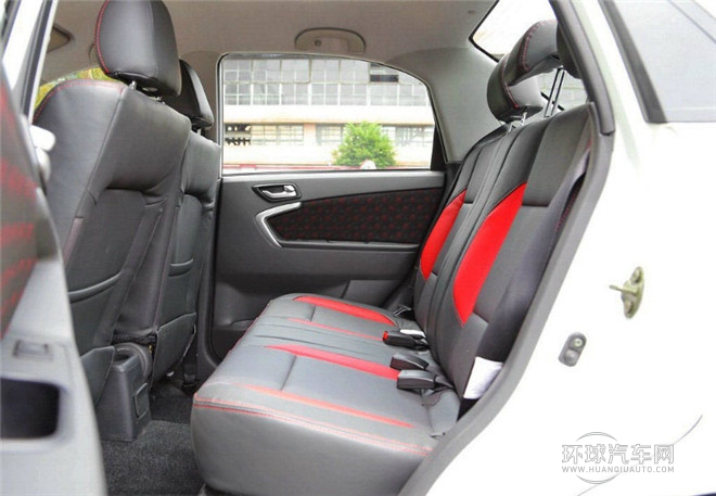 2015款 三廂 1.4L 手動理想型