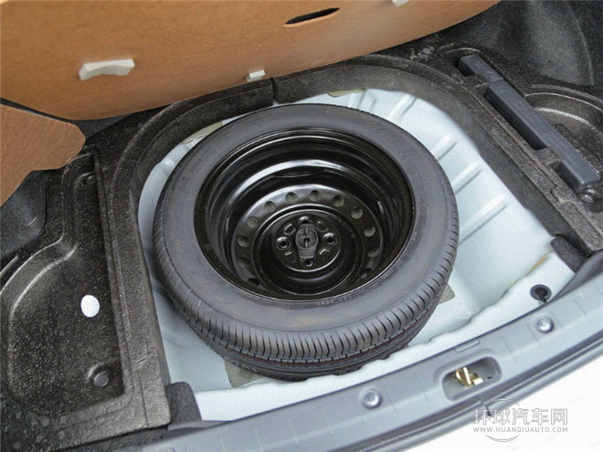 2015款 三廂 1.4L 手動(dòng)夢想型