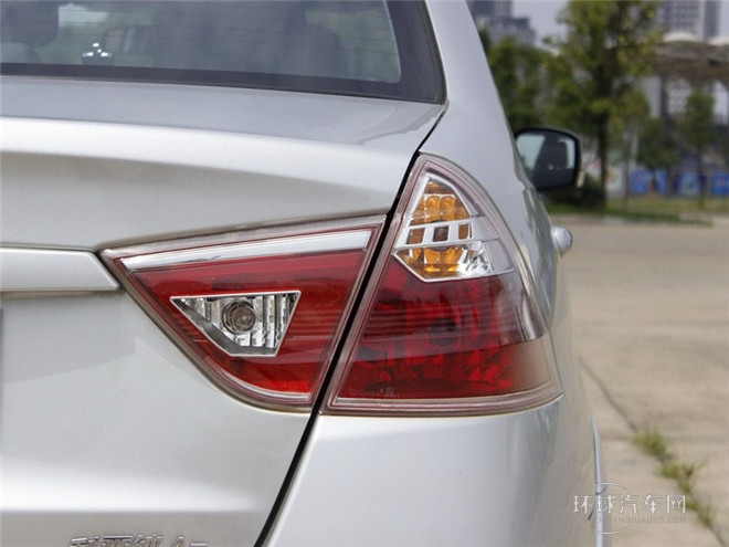 2015款 三廂 1.4L 手動幸福型