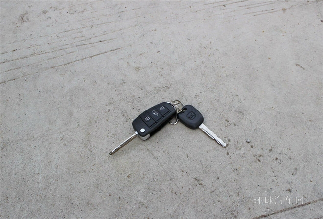 2015款 三廂 1.5L 自動暢想型