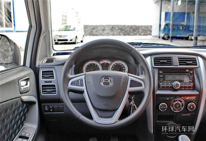 2015款 三廂 1.5L 自動(dòng)暢想型