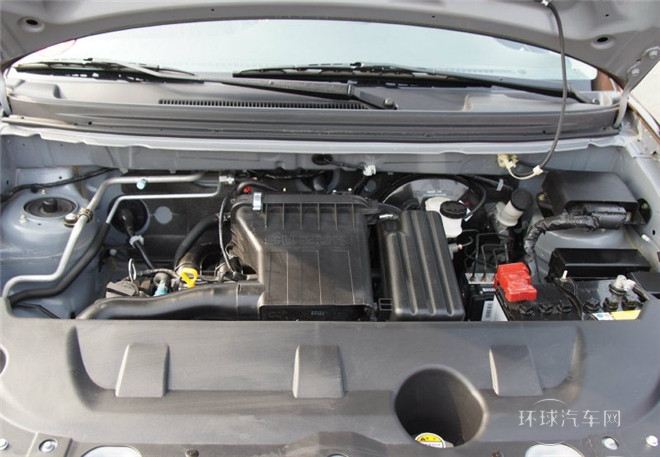 2015款 三廂 1.5L 自動理想型