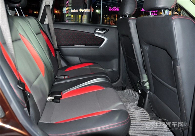 2015款 三廂 1.5L 自動夢想型