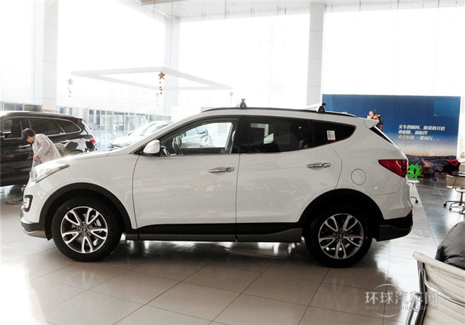 2015款 2.0T 自動四驅(qū)頂級型