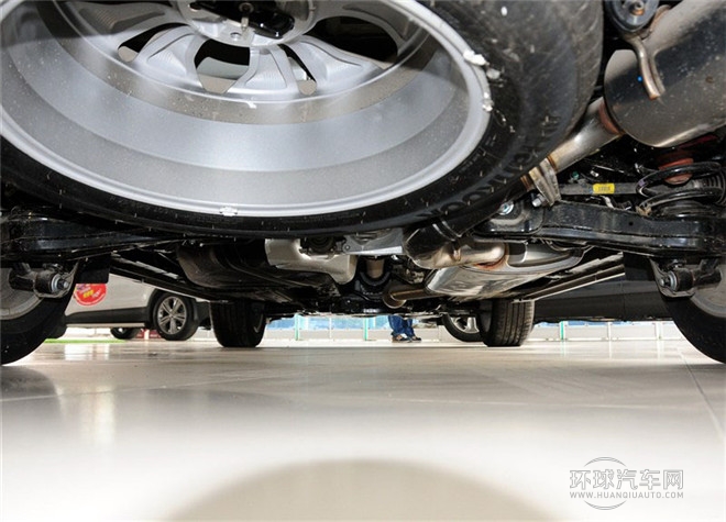 2015款 2.0T 自動四驅智能型