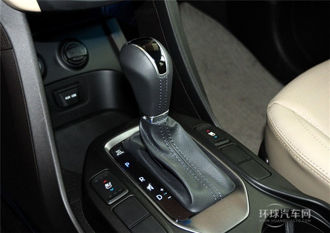 2015款 2.0T 自動四驅(qū)智能型