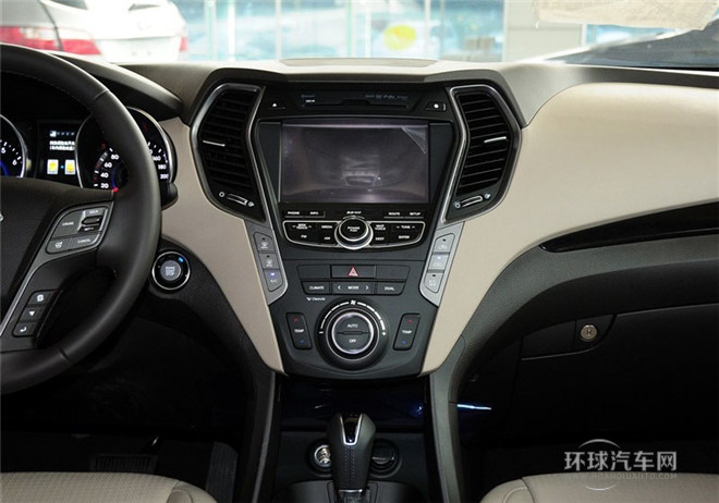 2015款 2.0T 自動四驅智能型