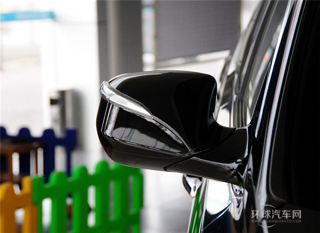 2015款 2.0T 自動(dòng)四驅(qū)智能型