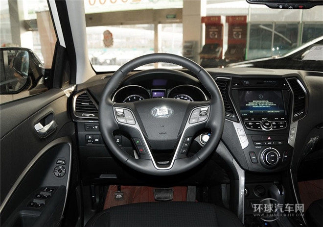 2015款 2.4L 手動兩驅舒適型