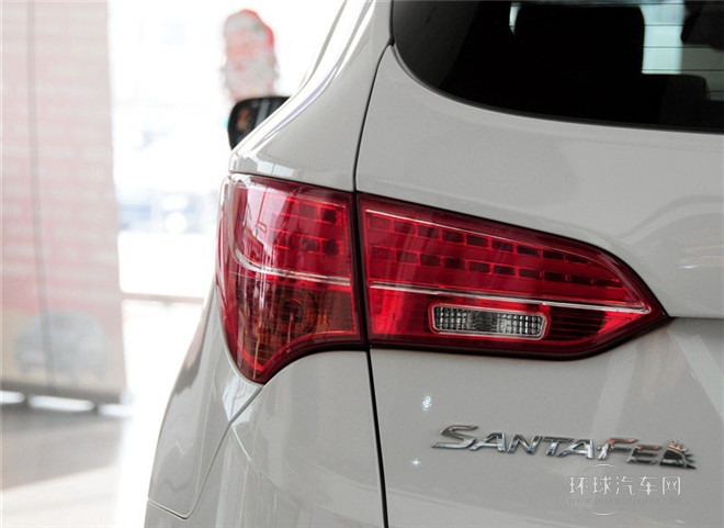 2015款 2.4L 手動兩驅舒適型