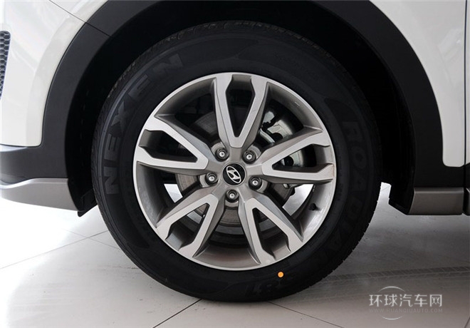 2015款 2.4L 自動兩驅舒適型