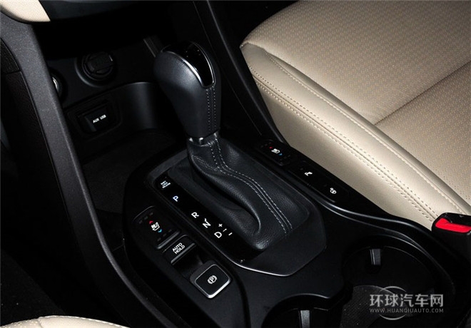 2015款 2.4L 自動(dòng)兩驅(qū)智能型