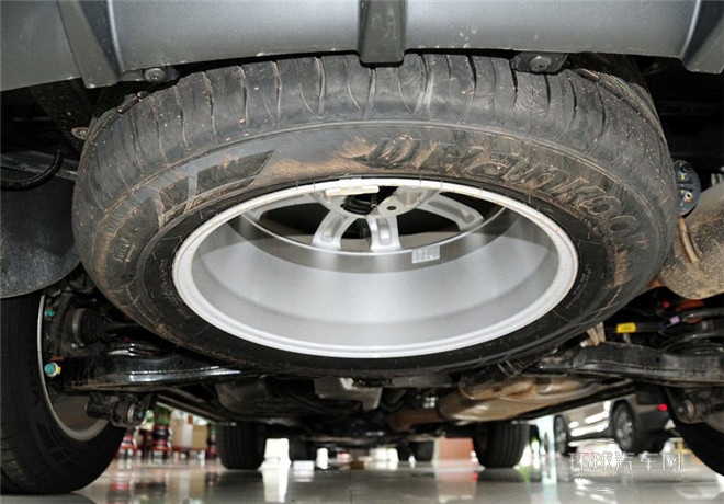 2015款 2.4L 自動(dòng)四驅(qū)智能型