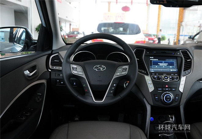 2015款 2.4L 自動四驅智能型