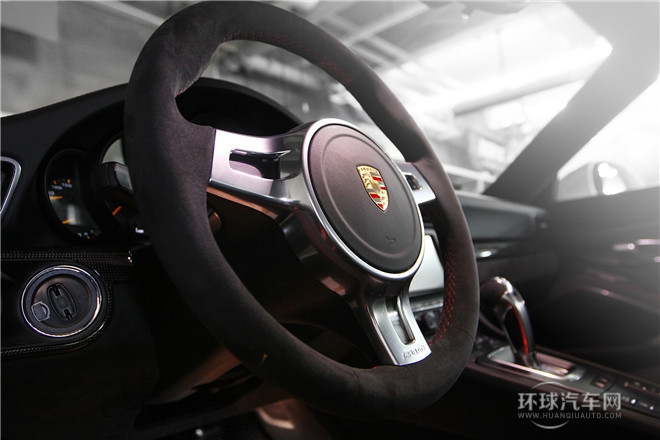 改裝保時(shí)捷911