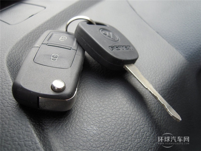 2015款 1.0L舒適型G10