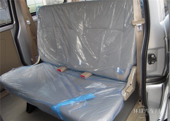 2015款 1.0L舒適型G10