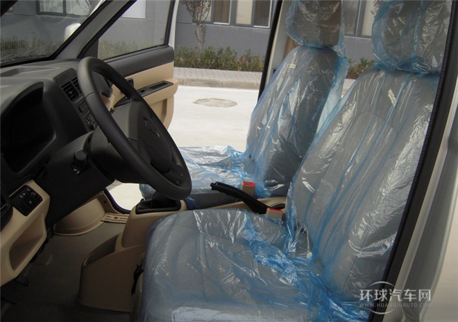 2015款 1.0L舒適型G10