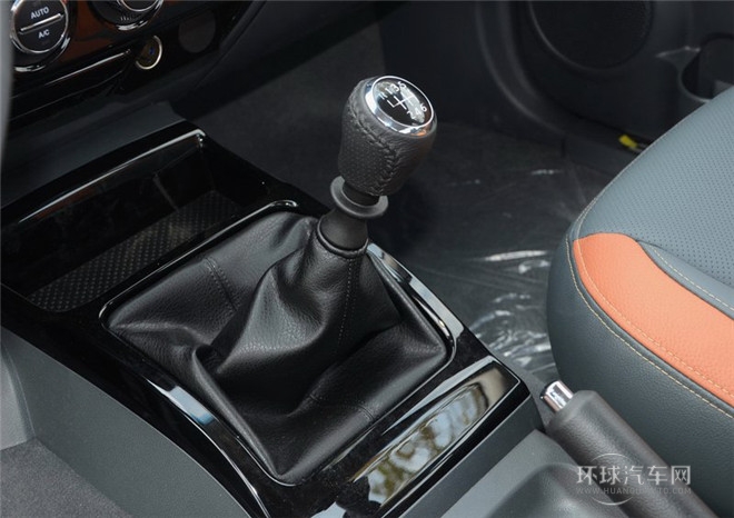 2014款 2.4L歐洲版 兩驅進取型大雙排4G69S4N