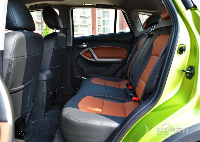 2015款 1.6L 手動智樂型