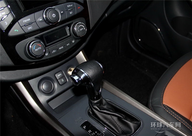 2015款 1.6L 手動智炫型