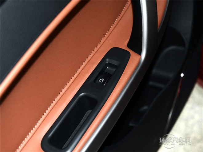 2015款 1.6L 手動智臻型