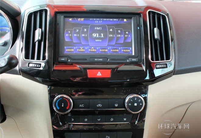 2015款 1.5L 手動(dòng)風(fēng)尚型