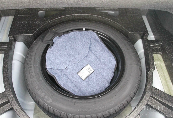 2015款 1.5L 手動趣尚版