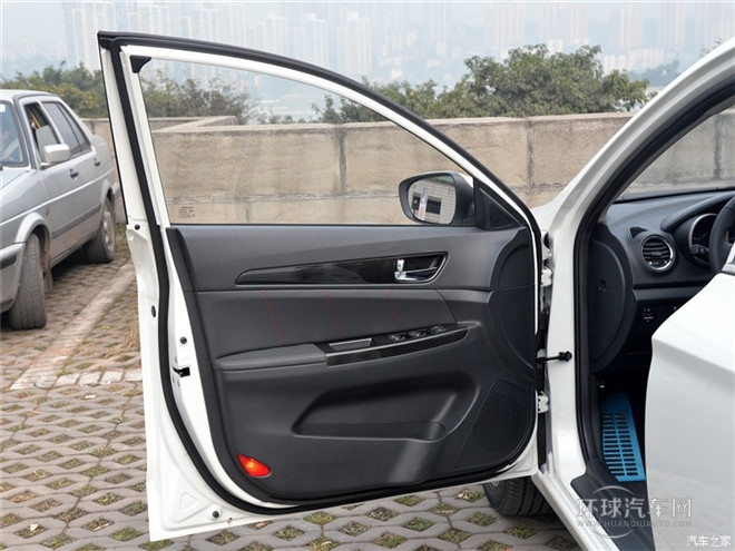 2015款 純電動精英型