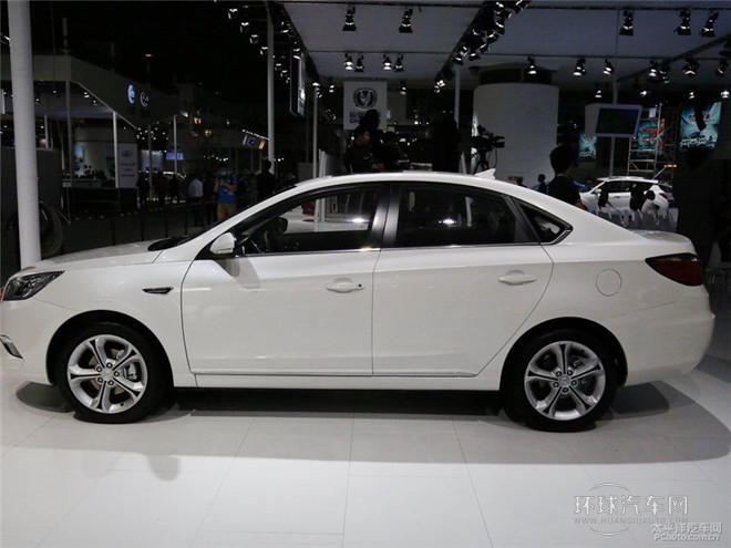 2015款 純電動精英型