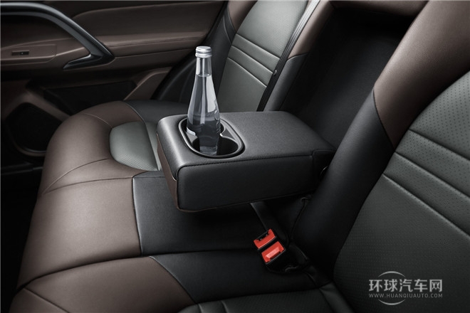 2015款 200T 手動舒適版