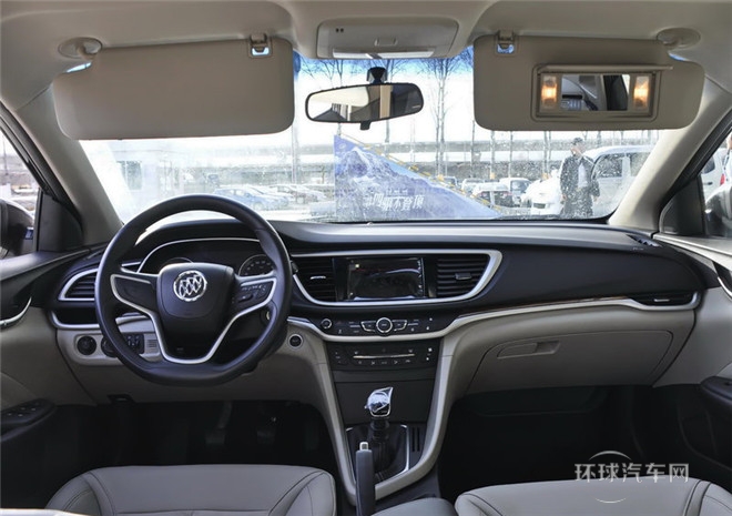 2015款 15N 手動進(jìn)取型