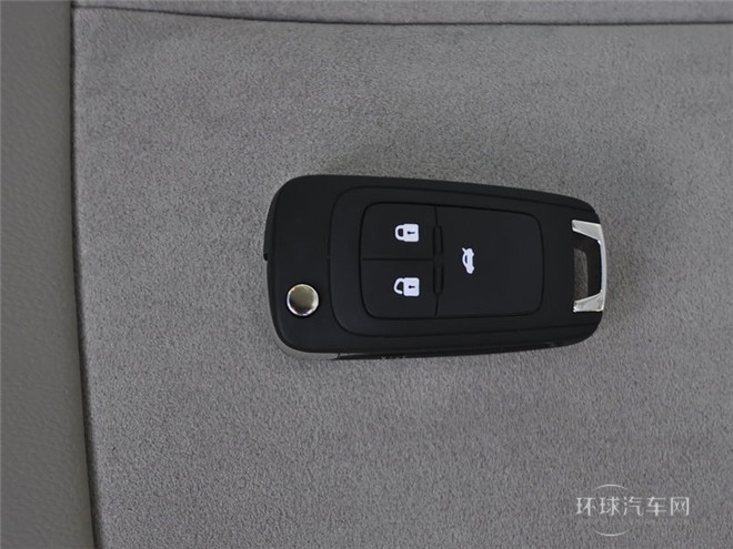 2015款 15N 手動(dòng)進(jìn)取型