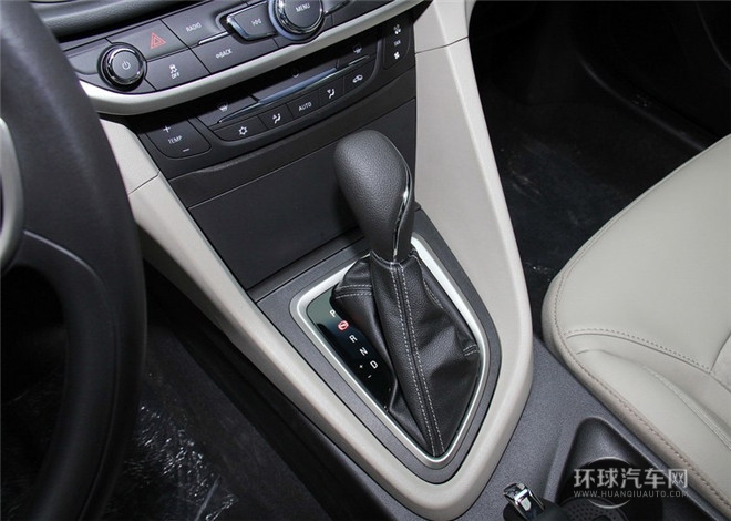 2015款 15N 自動進取型