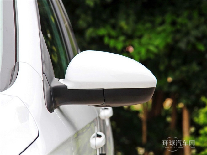 2015款 15N 自動進取型